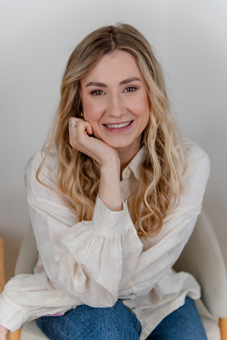 Portrait Psychotherapeutin Indira Konstantiniuk